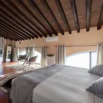 Dmora Retreat