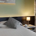 Ξενοδοχείο Dmora Retreat *