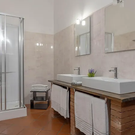 Dmora Retreat * بارما