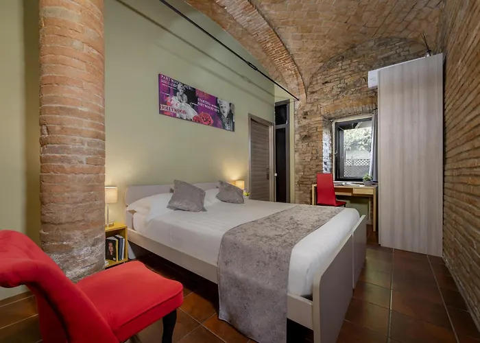 Dmora Retreat パルマ